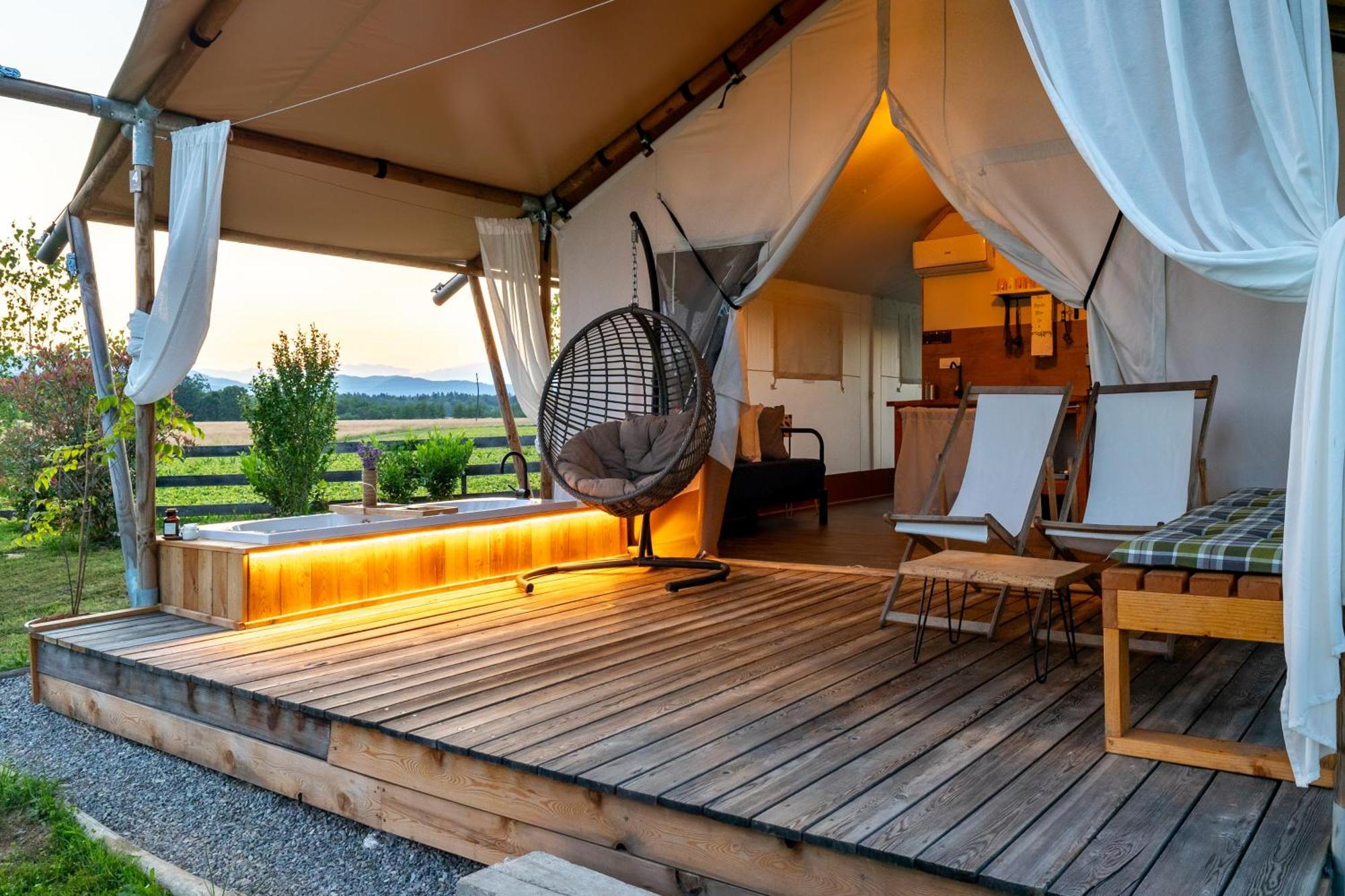 Glamping Kolpa Resort Gradac Exterior photo